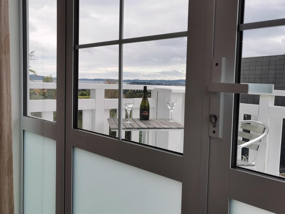 Geyser Lookout Bnb Rotorua Exterior foto