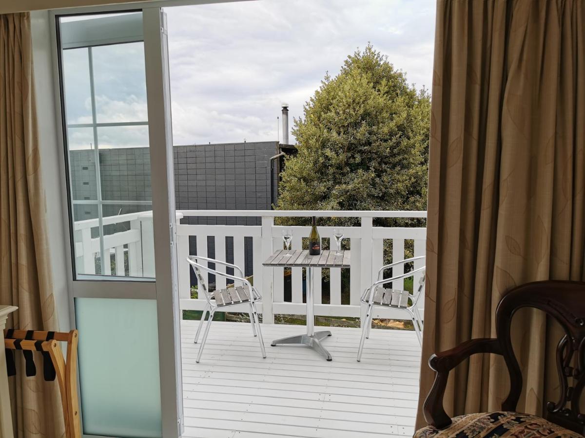 Geyser Lookout Bnb Rotorua Exterior foto