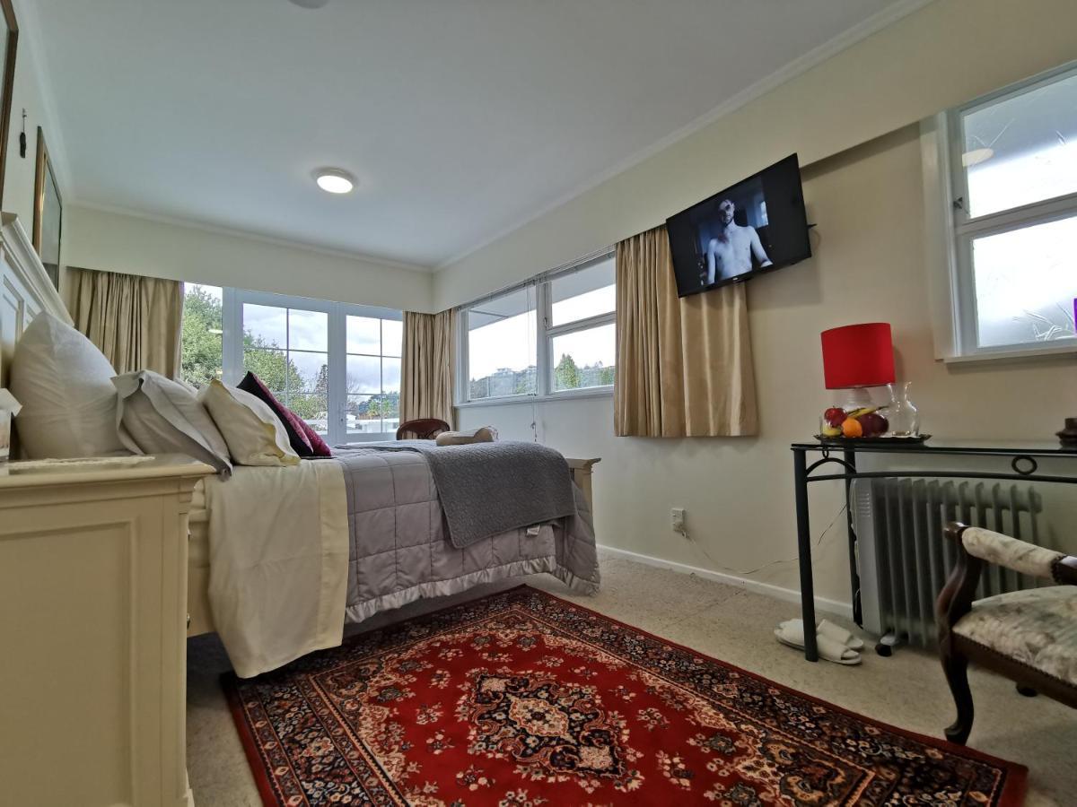 Geyser Lookout Bnb Rotorua Exterior foto