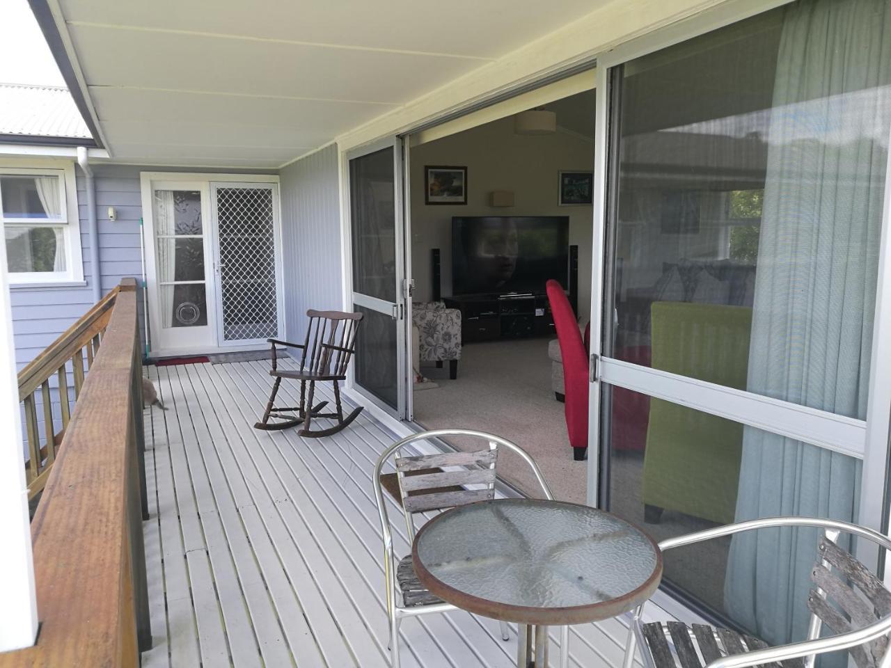 Geyser Lookout Bnb Rotorua Exterior foto