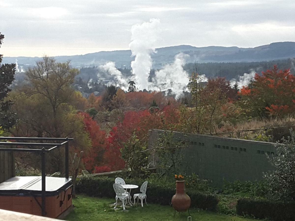 Geyser Lookout Bnb Rotorua Exterior foto